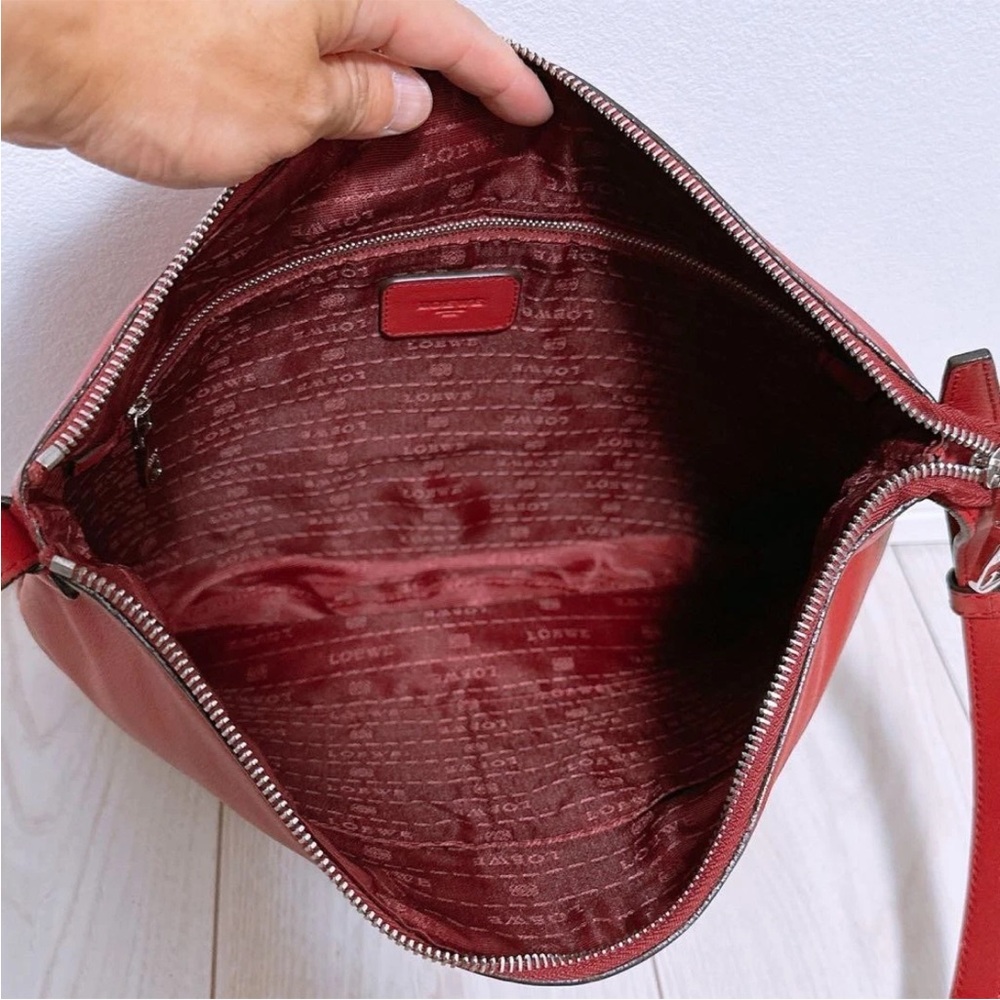 Loewe Red Leather Shoulder Bag - Picture 10 of 13